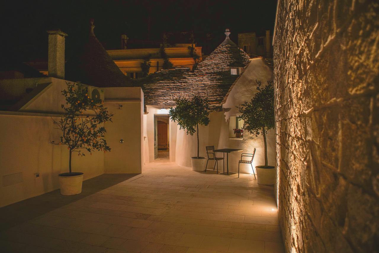 Trullo Essenza-Trulli Anti Charme & Relax Bed & Breakfast Alberobello Eksteriør bilde